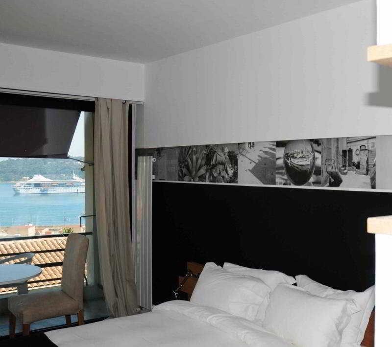 Hotel Le Versailles Villefranche-sur-Mer Eksteriør billede
